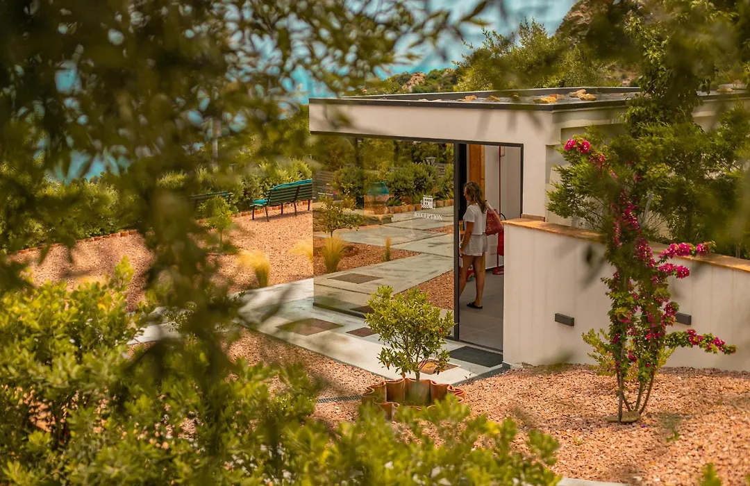 Villa Toto Resort-1